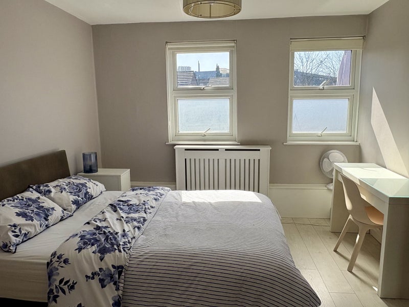 Photo 1: Room (Yours)