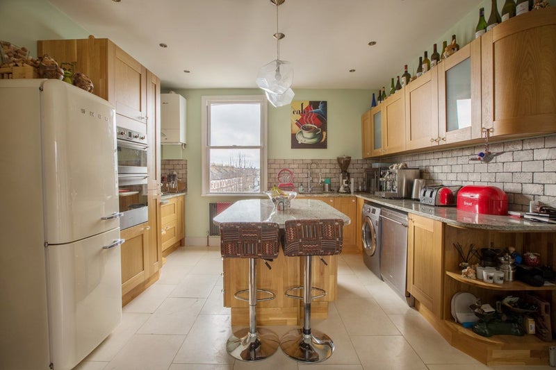 Photo 1: Open Plan Luxury Kitchen