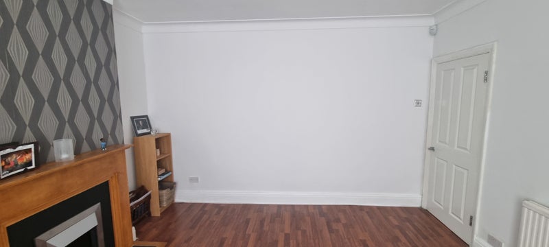 Photo 3: Living room/Bedroom 2 