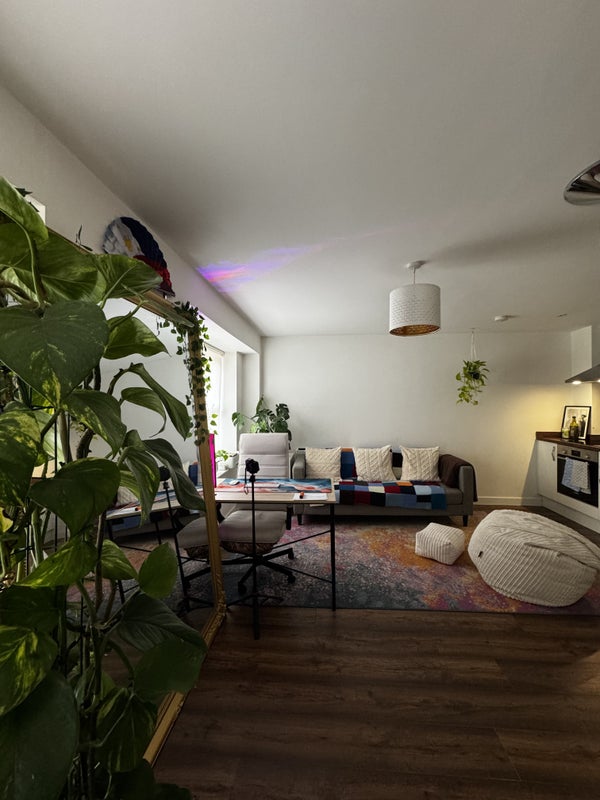 Photo 1: Living room space