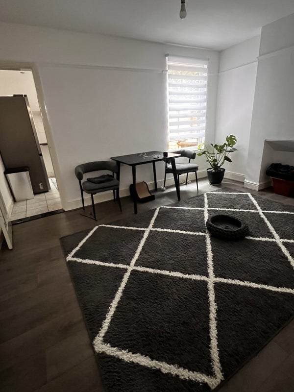 Photo 1: Dining Room
