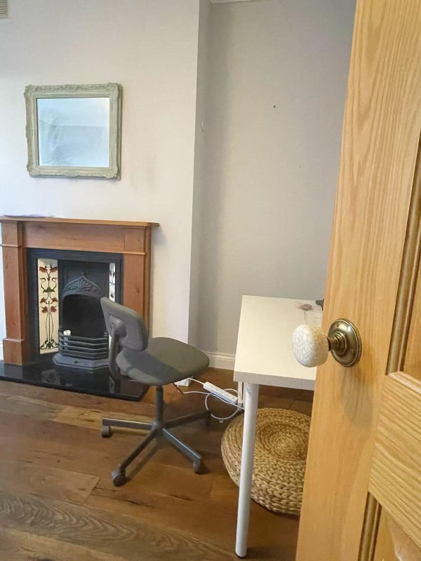 Photo 1: your room