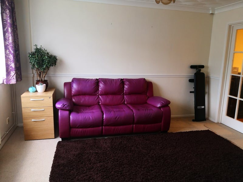 Photo 1: living room