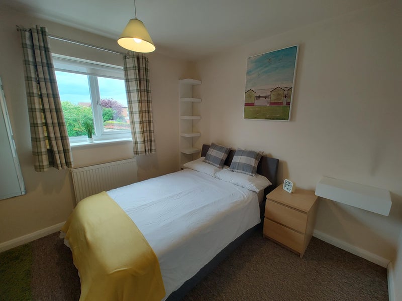 Photo 1: Room 3