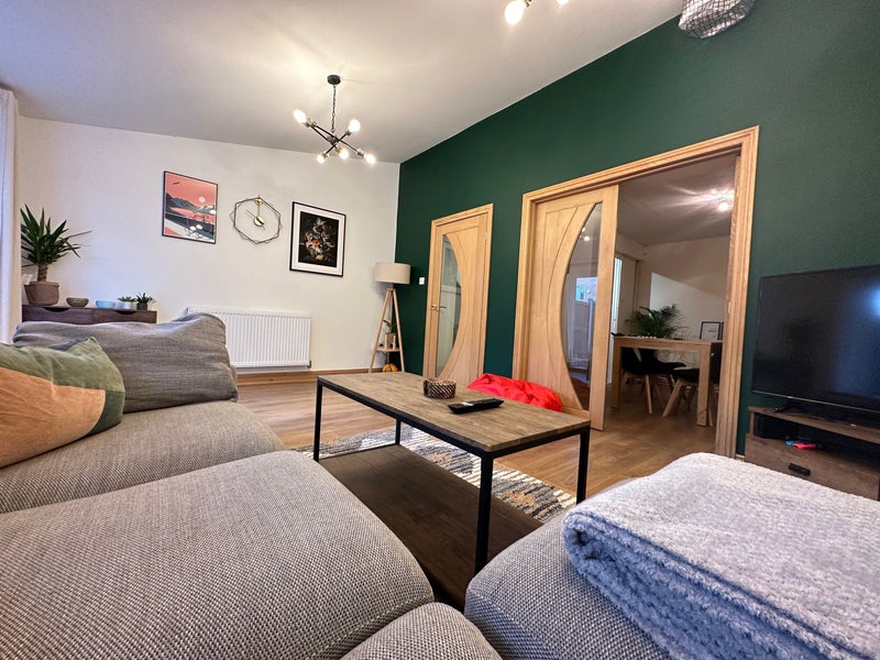 Photo 1: Living room