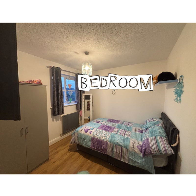 Photo 1: The bedroom 