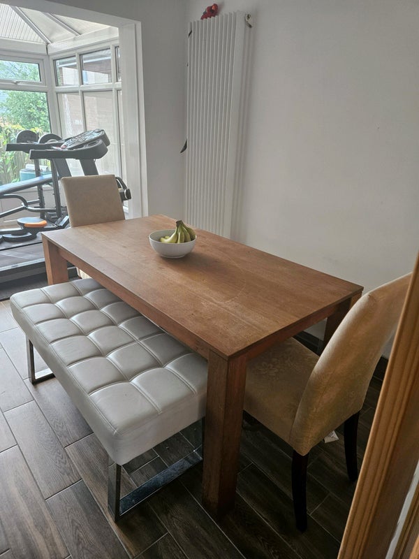 Photo 3: Kitchen breakfast room