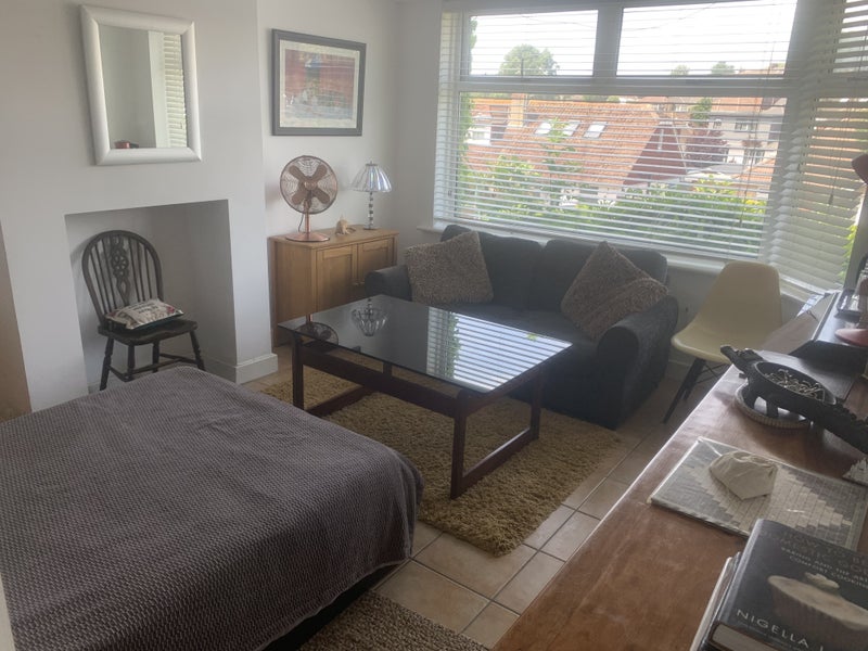 Photo 1: Room (Yours)