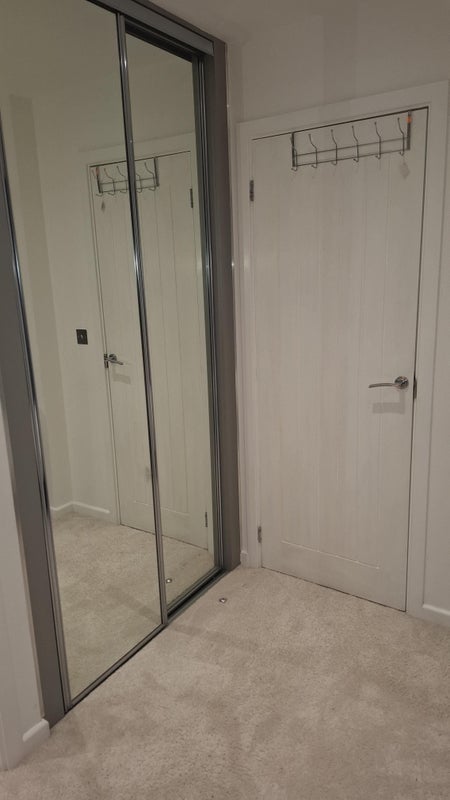 Photo 1: Large wardrobe 