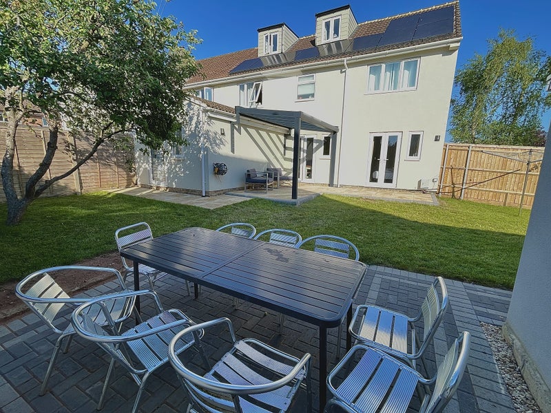 Photo 1: Rear Garden/dining
