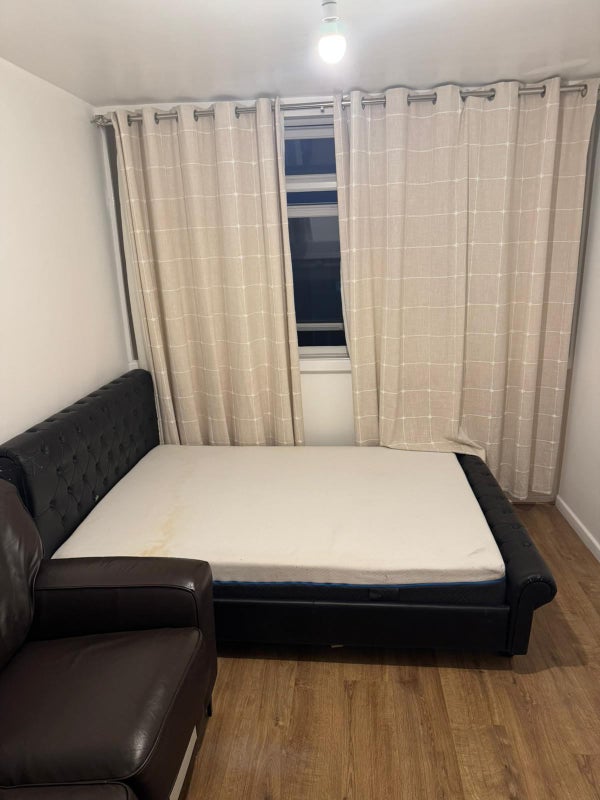 Photo 1: Double room 