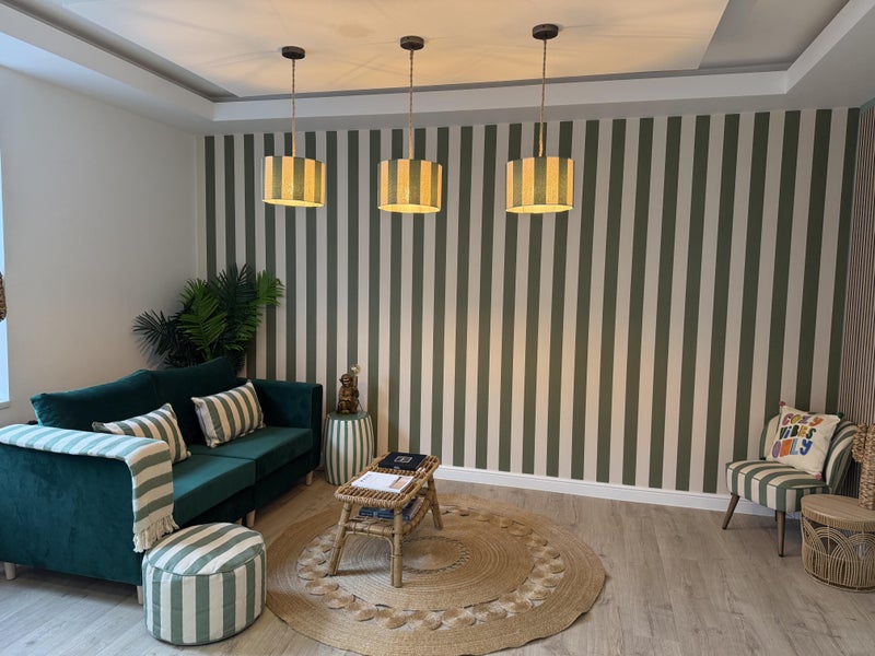 Photo 1: Apartment 1- £1100 pcm- bills included 