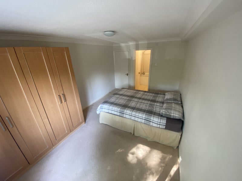 Photo 1: Room (Yours)