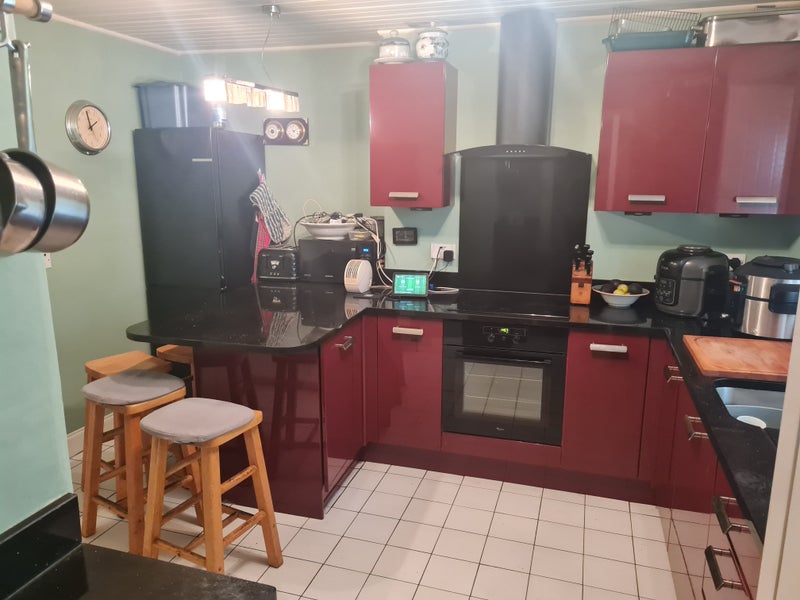 Photo 1: Kitchen