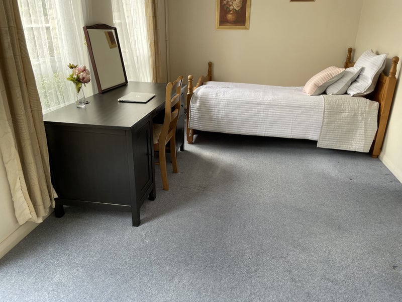 Photo 1: Large DOUBLE, access to garden 800