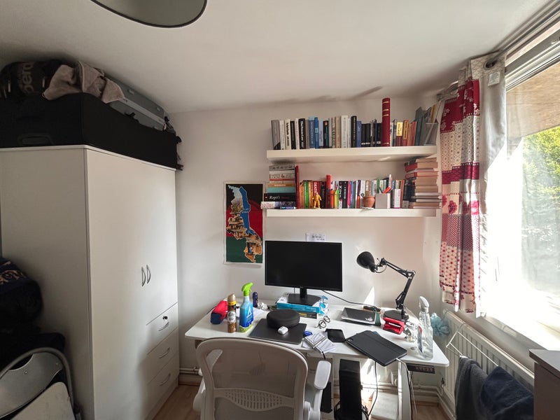 Photo 1