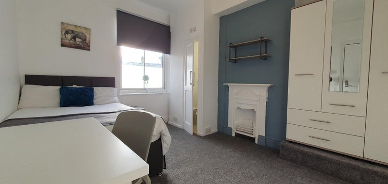 Photo 1: Lovely room, just £620pcm
