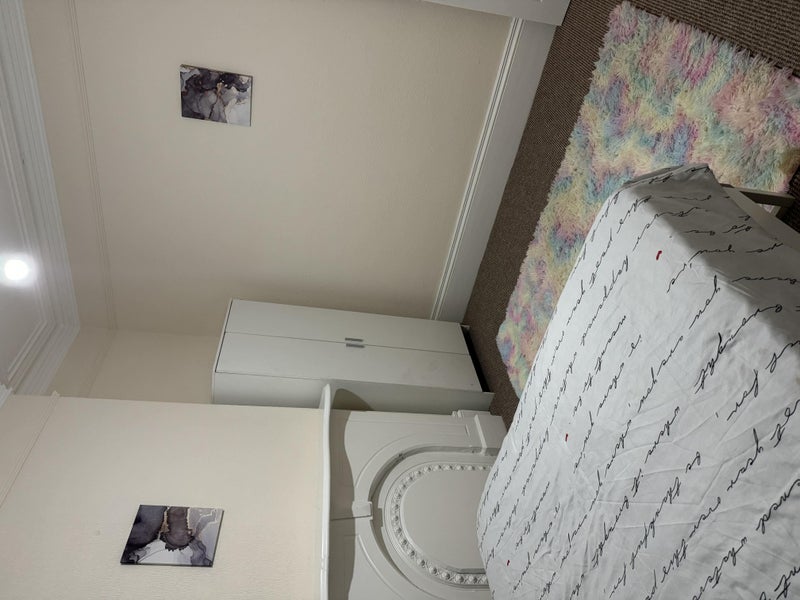 Photo 6: 