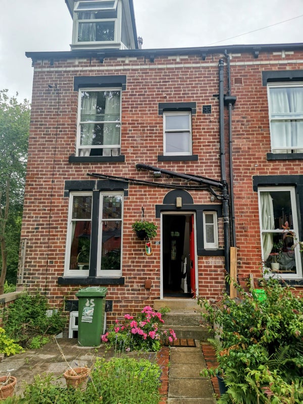 Photo 1: Front of house