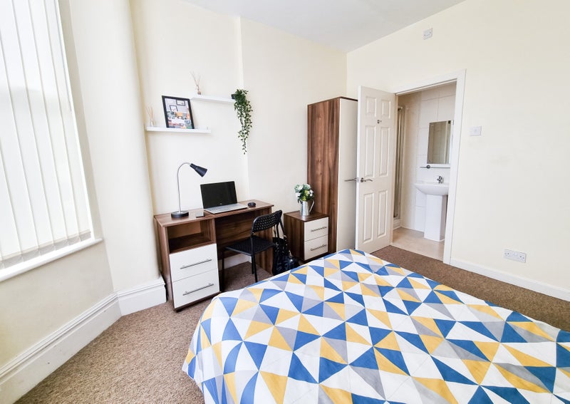 Photo 1: Fully furnished room with high speed WiFi