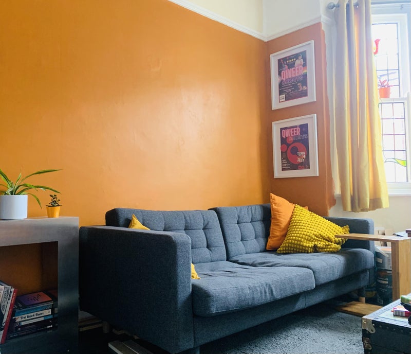 Photo 7: Living Room