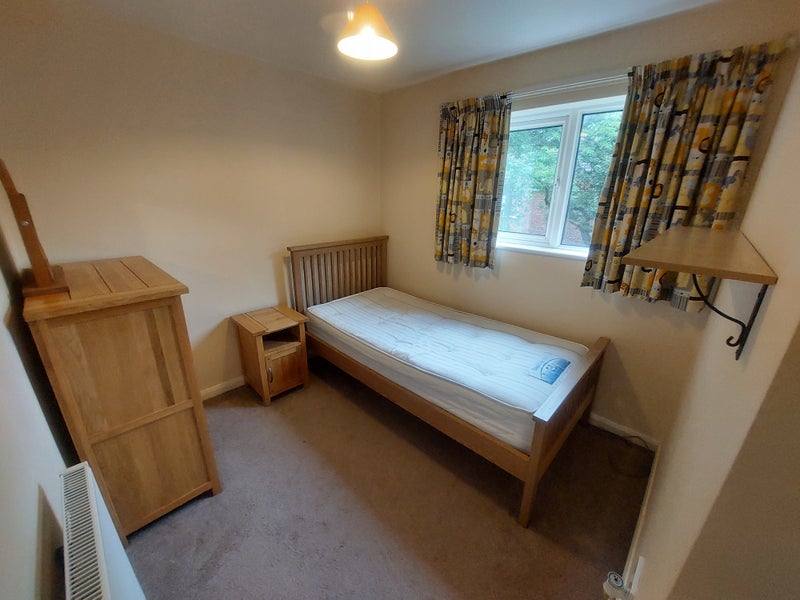 Photo 1: Single room (older picture not including desk and chair)