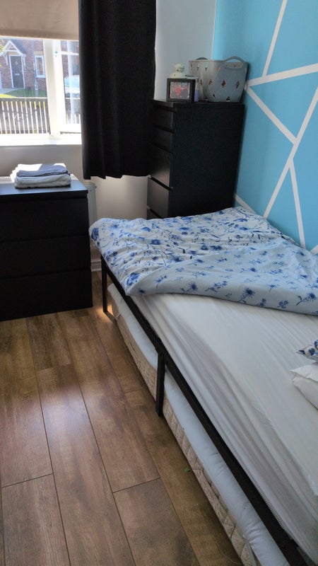 Photo 1: Single room for rent 