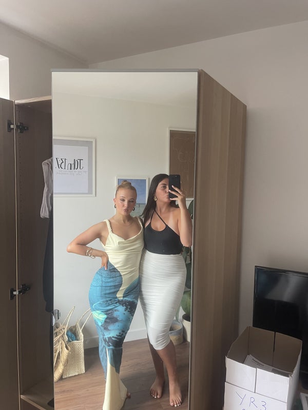 Photo 1: Looking for another housemate 