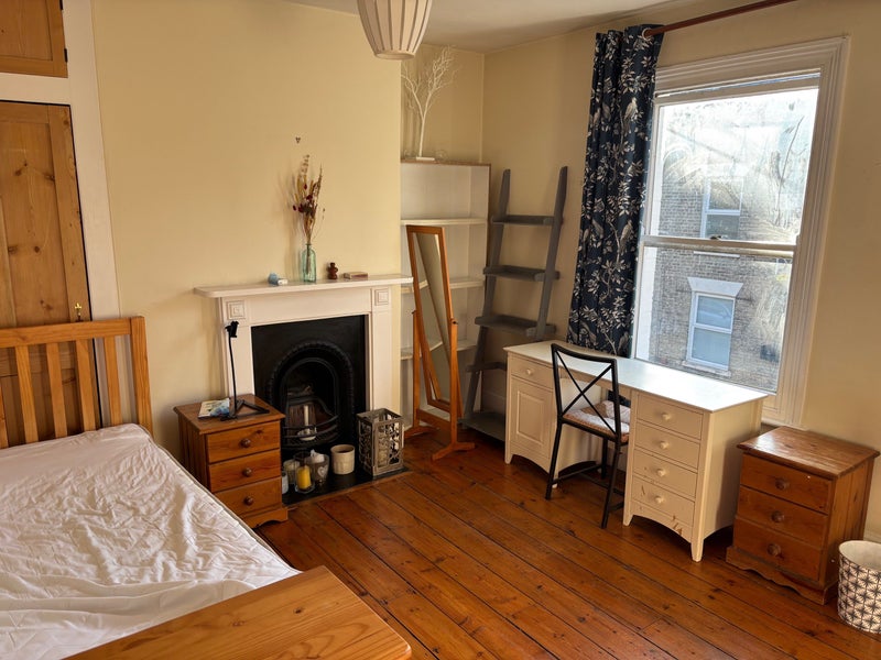 Photo 1: Available Bedroom