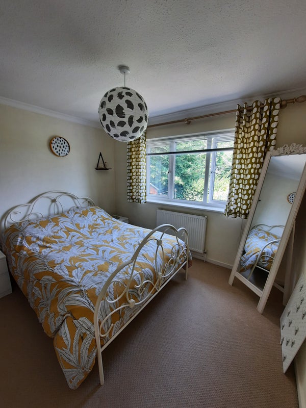 Photo 1: Your bedroom 