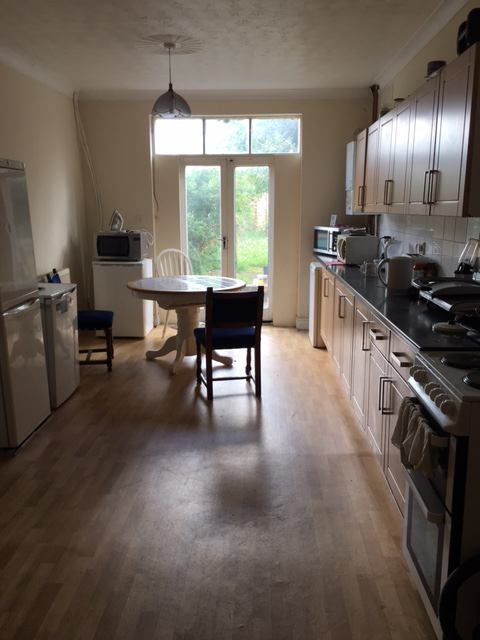 Photo 1: Kitchen
