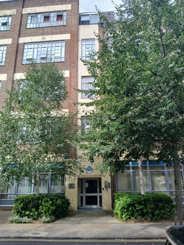 Photo 1: Building Entrance 