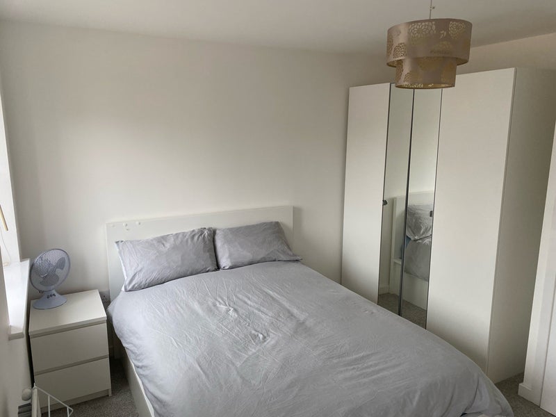 Photo 1: Room1
