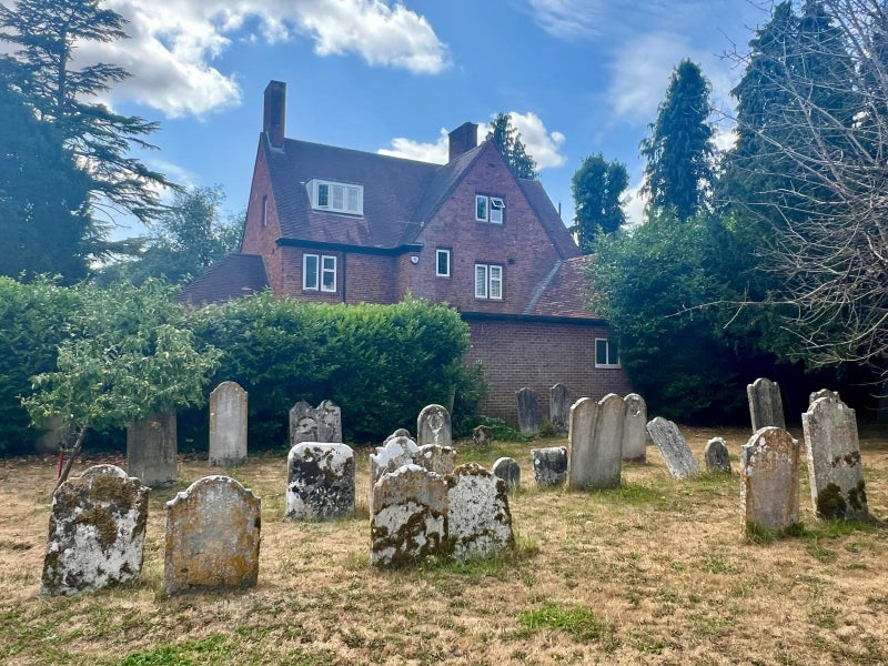 Photo 1: Picture of the House from St Mary's Church Close