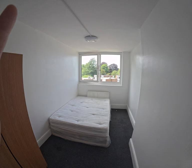 '4 Spacious Double Rooms to let in BR3 FOR £800' Room to Rent from ...