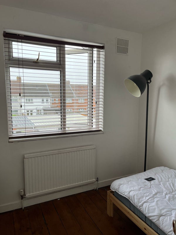 Photo 1: Room