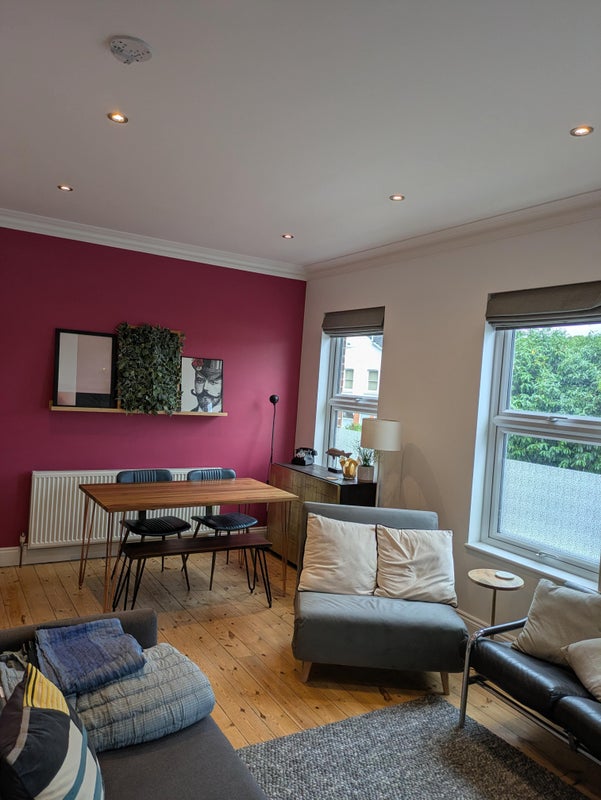 Photo 1: Communal space