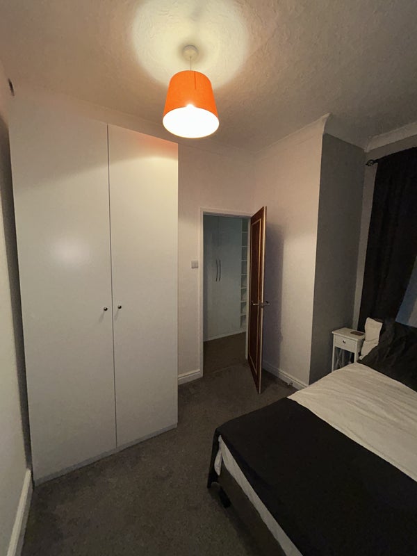 Photo 1: Smaller double bedroom