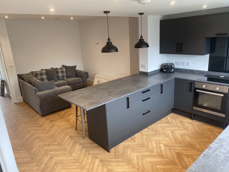 Photo 1: Stunning open plan kitchen