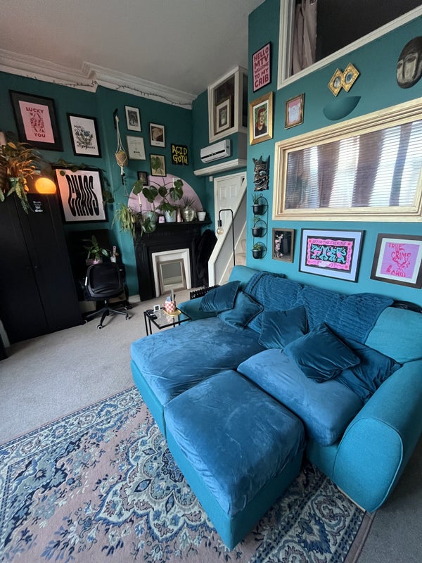 Photo 1: Living Room