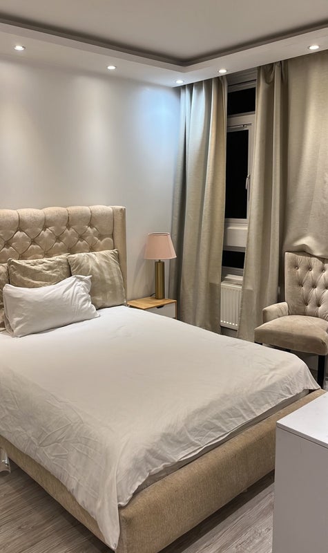 Photo 1: Double room