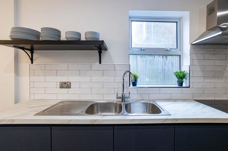 Photo 1: Communal Area