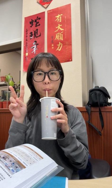 Photo 8: I’d love to share a bit of Taiwan with you — from bubble tea, calligraphy  to friendly vibes