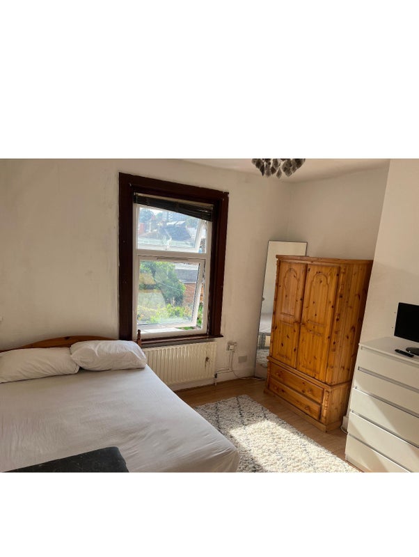 Photo 1: Double large room