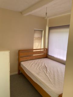 Photo 1: Bedroom
