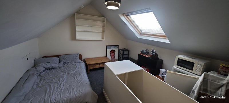 Photo 1: new rd house £630 pcm