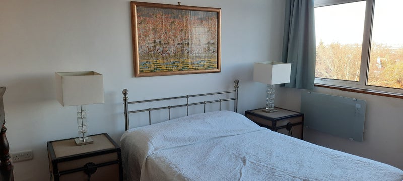 Photo 1: double bedroom with comfortable bed