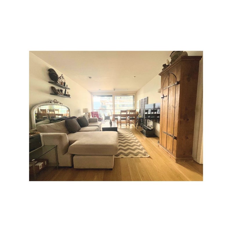 Photo 1: Living room