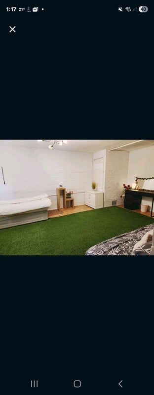 Photo 1: Large double Room