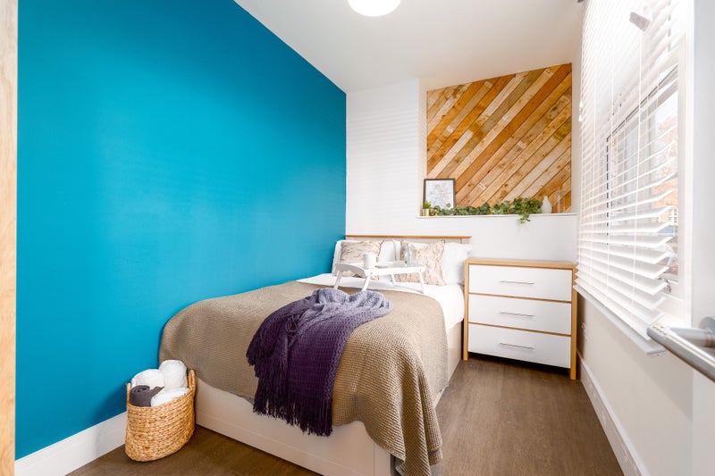 Photo 1: AVAILABLE - Light, comfy, quiet double room